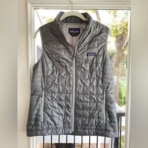 Patagonia Silver Quilted nano Vest like new